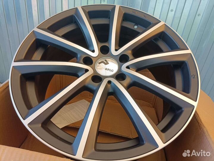 Литьё новое rplc р-18 (5х112) 4 шт