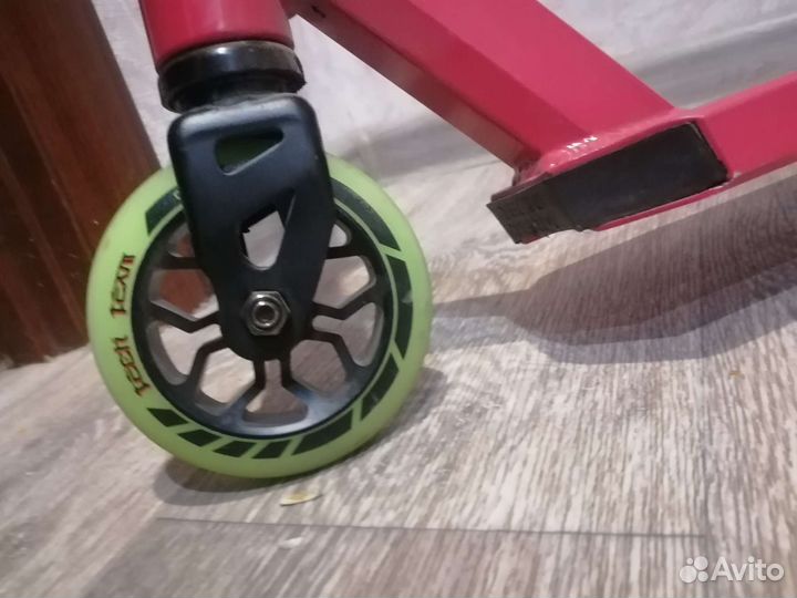 Трюковой самокат