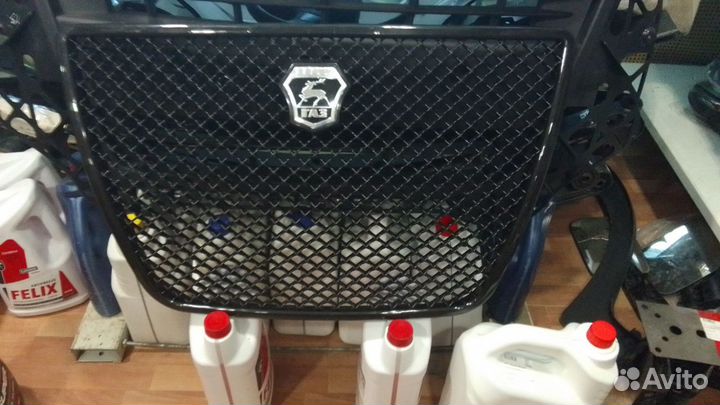 Облицовка радиатора бампера газель бизнес Бентли