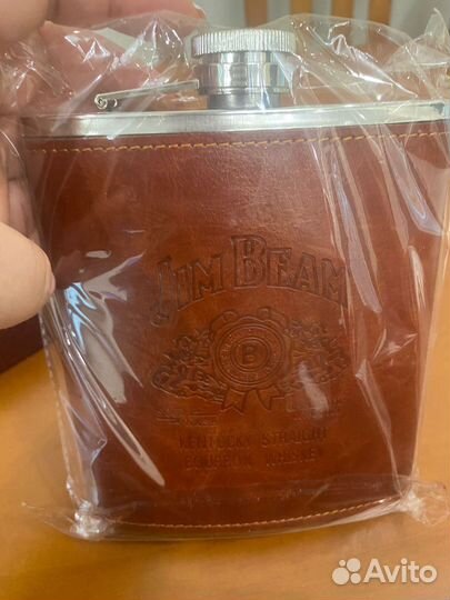 Подарочный набор фляжка и стопки