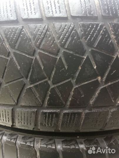 Bridgestone Blizzak DM-V2 225/65 R17 102S