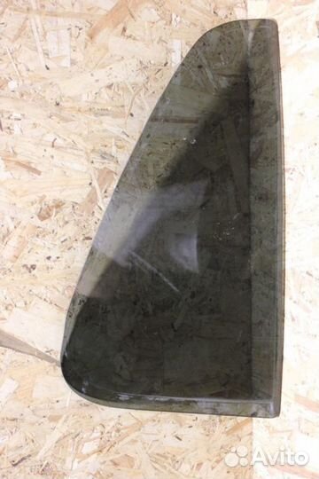 Стекло двери задней правой форточка Ml 163