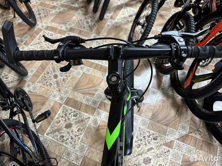 Велосипед на литых дисках 24