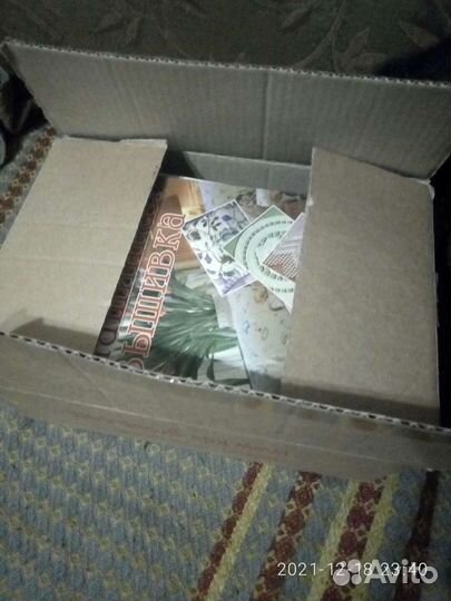 Журналы по вышивке, вязанию и тд