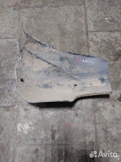 Подкрылок задний левый Лада Ларгус Кросс