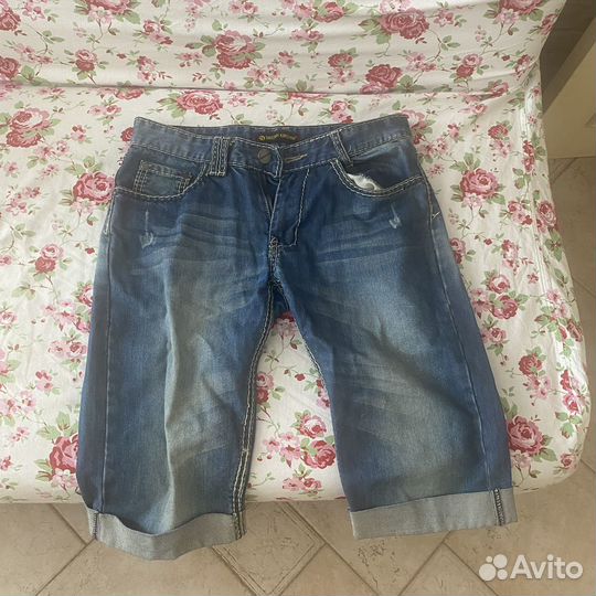 Одежда мужская (рубашки, шорты, футболки)