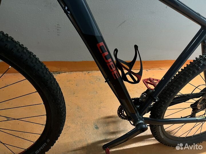 Велосипед cube attention XL 29