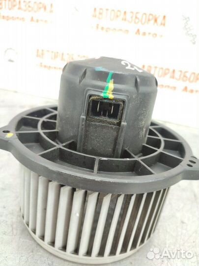 Моторчик отопителя Chevrolet Epica седан 2 Л 2008