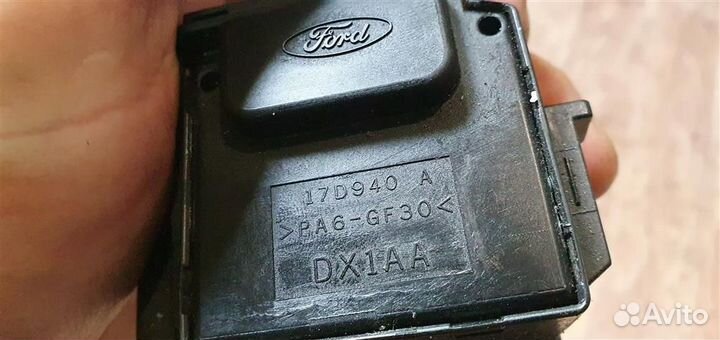 Переключатель поворотов подрулевой Ford C-MAX 200