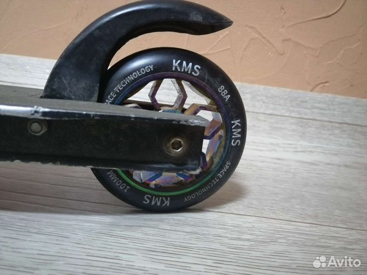 Трюковой самокат