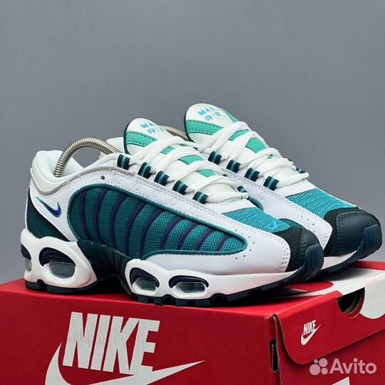 Голубые Nike Air Max Tailwind 4