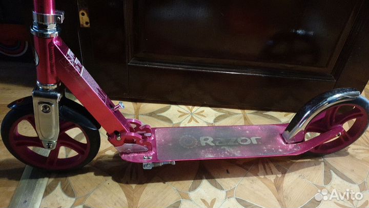 Самокат razor a6