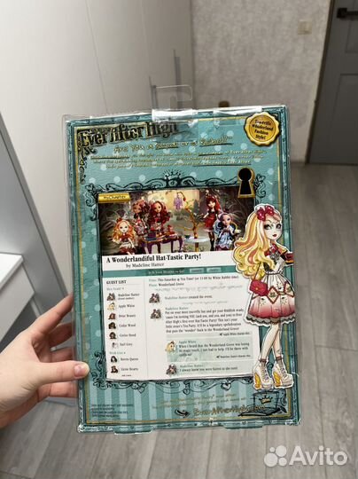 Кукла ever after high apple white hat tastic party
