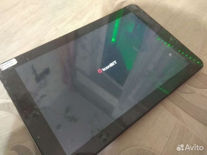 Планшет iconBit 10.1 дюйм