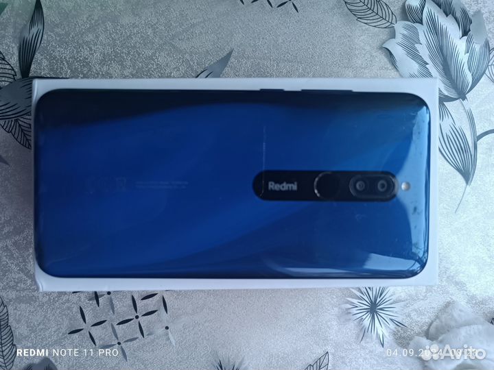 Xiaomi Redmi 8, 3/32 ГБ