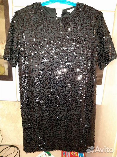 Платье в пайетках