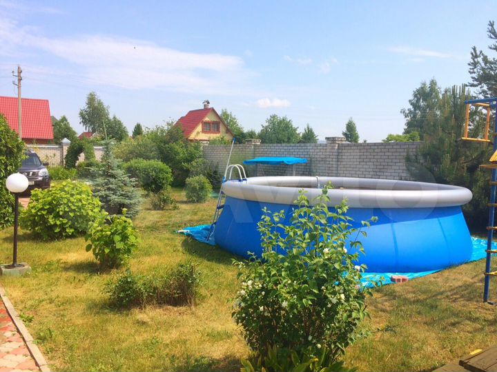 Коттедж 310 м² на участке 15 сот.