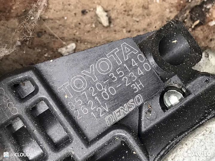 Стеклоподъемник на toyota land cruiser GRJ200V DJ2