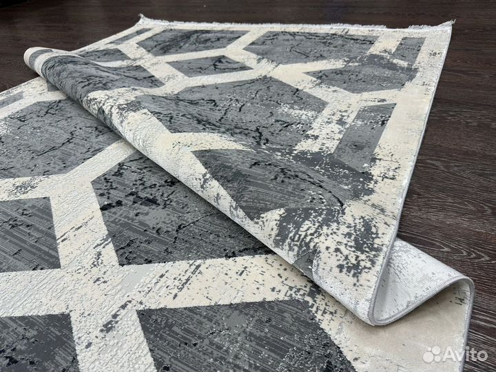 Ковер вискозный 1.6х2.3 Olimpos