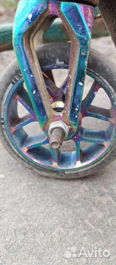 Трюковой самокат tech team eddy