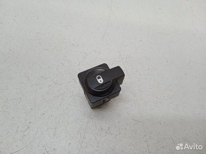 Кнопка центрального замка Citroen C4 1 1.6 2005