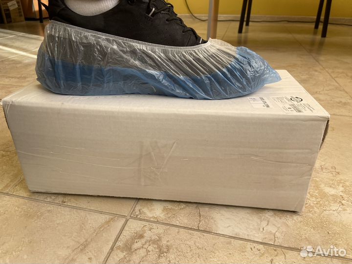 Бахилы в евроблоке толщина 50 мкм 500 пар