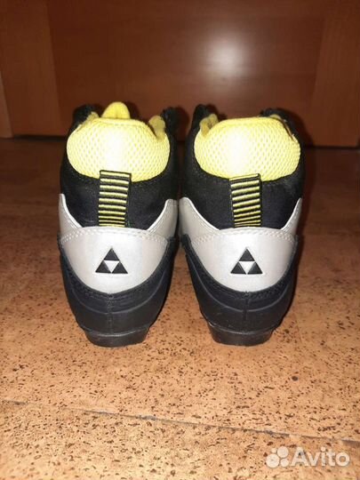 Лыжные ботинки детские fischer XJ sprint 33 размер