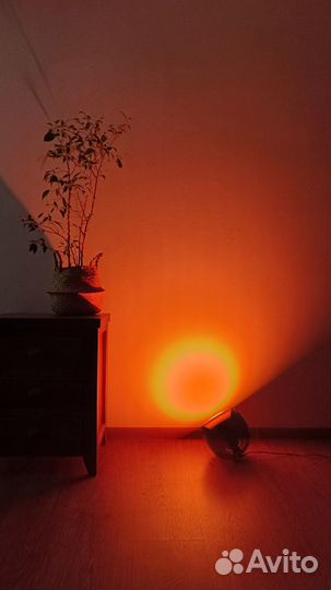 Цветная лампа Philips Living Colors