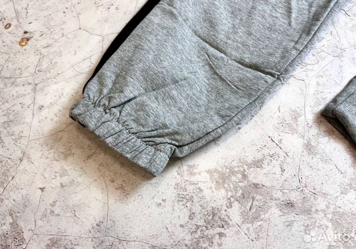 Спортивные костюмы Adidas долговечные