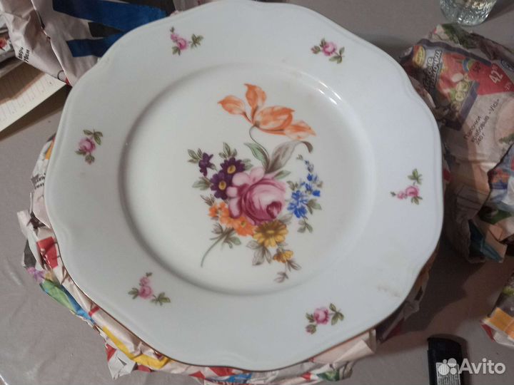 Мейсенский букет,тарелки,солонка,маслёнка,горчичн