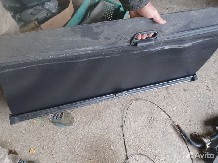 Задняя шторка багажника на бмв х5 е70