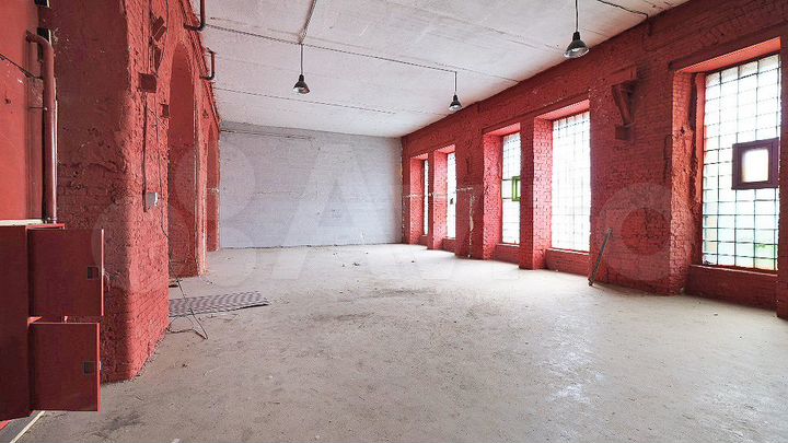 Собственник, 373 м², под арт простр./выставку