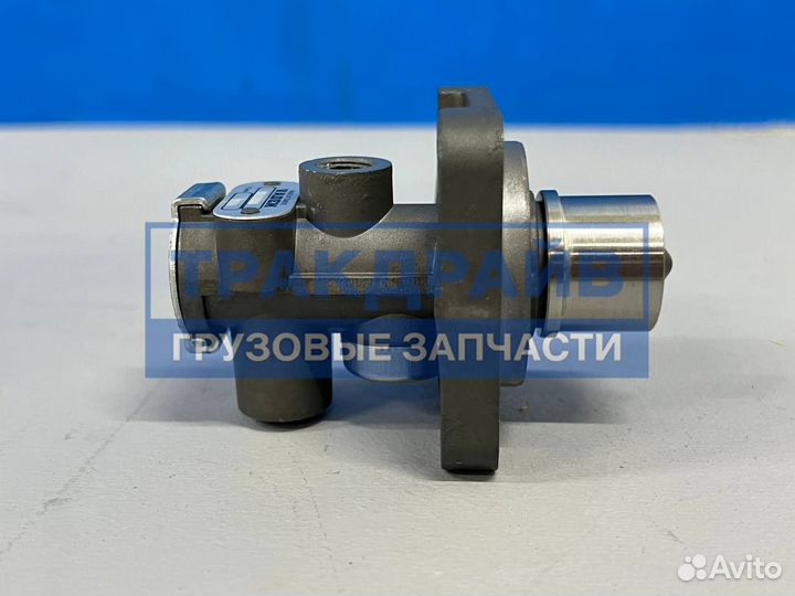 Клапан кпп замедлительный Volvo F10 F12