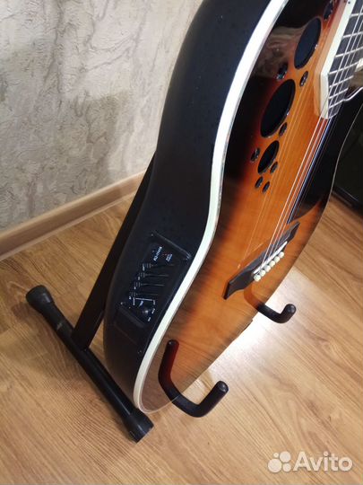 Электроакустическая гитара