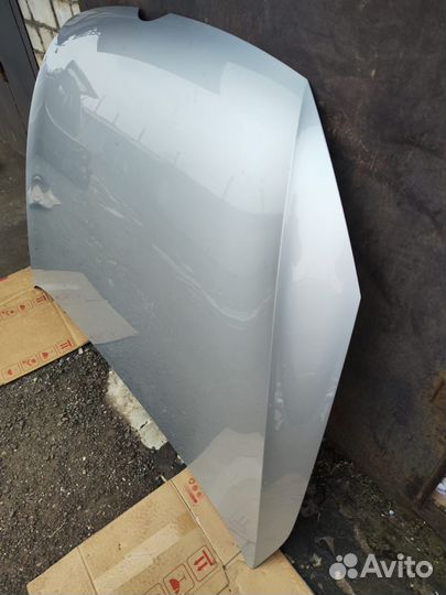 Капот Volkswagen Golf 7