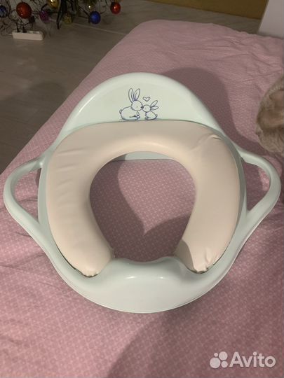 Сиденье- накладка на унитаз