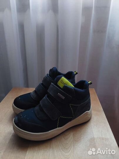 Демисезонные ботинки