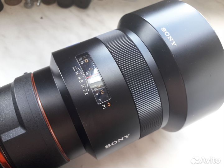 Sony A 50mm F1.4 Zeiss Planar объектив отличный