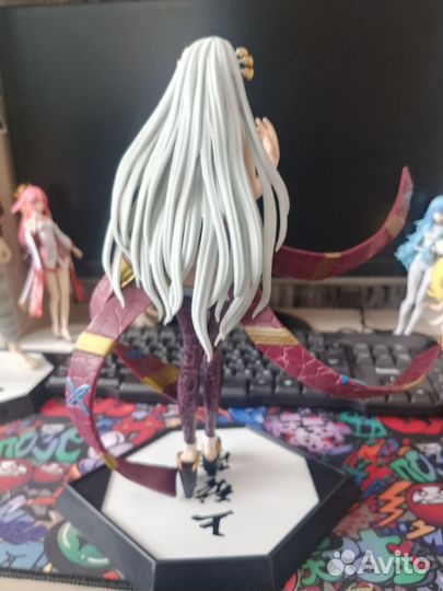 Аниме фигурки клинок рассекающий демонов