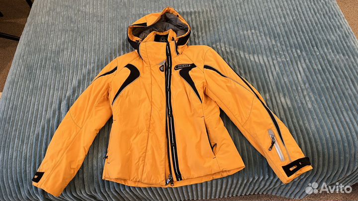 Куртка горнолыжная женская Colmar. 44-46р