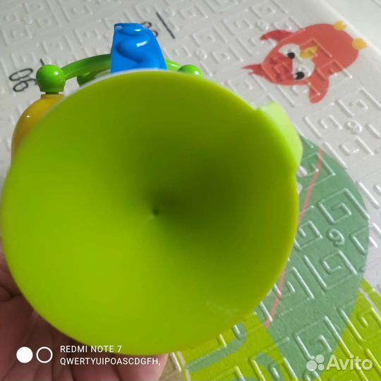 Игрушка на присоске chicco