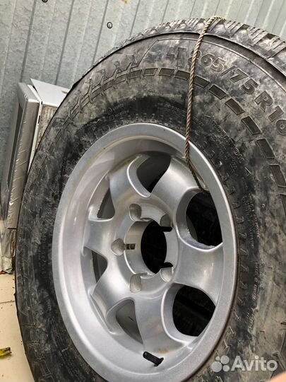 Колеса в сборе r16 зимние на УАЗ