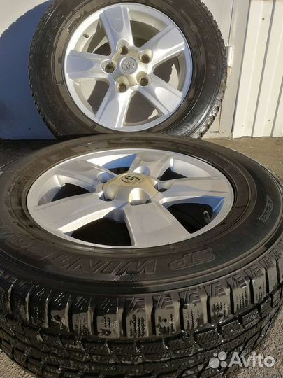 Dunlop SP Winter Ice 01 285/60 R18 118T
