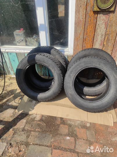 Continental CrossContact ATR 215/65 R16 98T