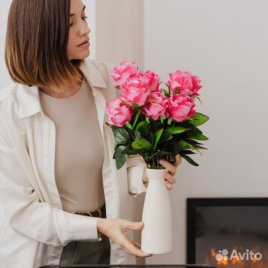 Искусственный букет цветов из 9 голов розы