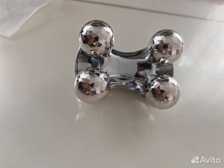 Массажёр лифт. для тела ReFa