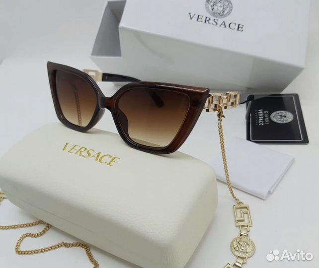 Очки солцезащитные