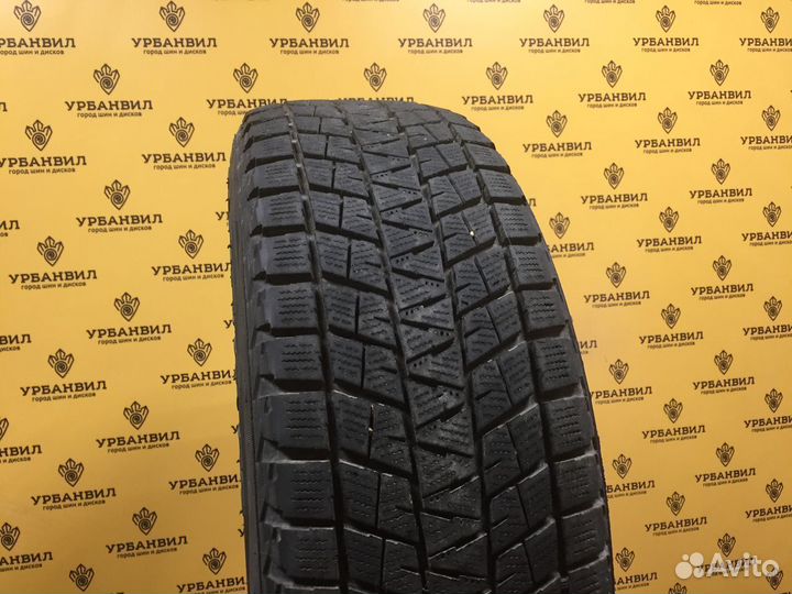Bridgestone Blizzak DM-V1 205/70 R15 96R