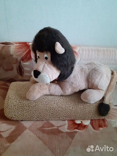 Большая мягкая игрушка Лев