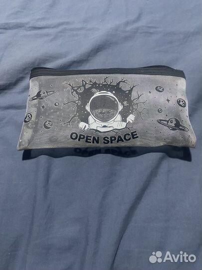 Пенал школьный